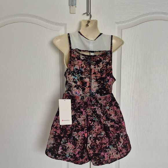 Lululemon Track Short Set - Picture 5 of 16